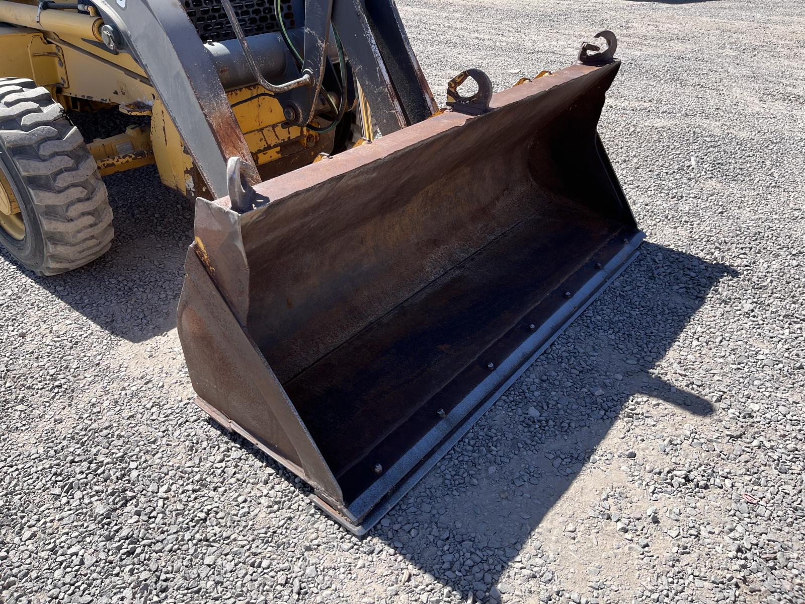 ./imagenes/INVOICE/2019/17610/RETROEXCAVADORA JOHN DEERE 310J (5).JPG